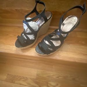 Black wedge sandal